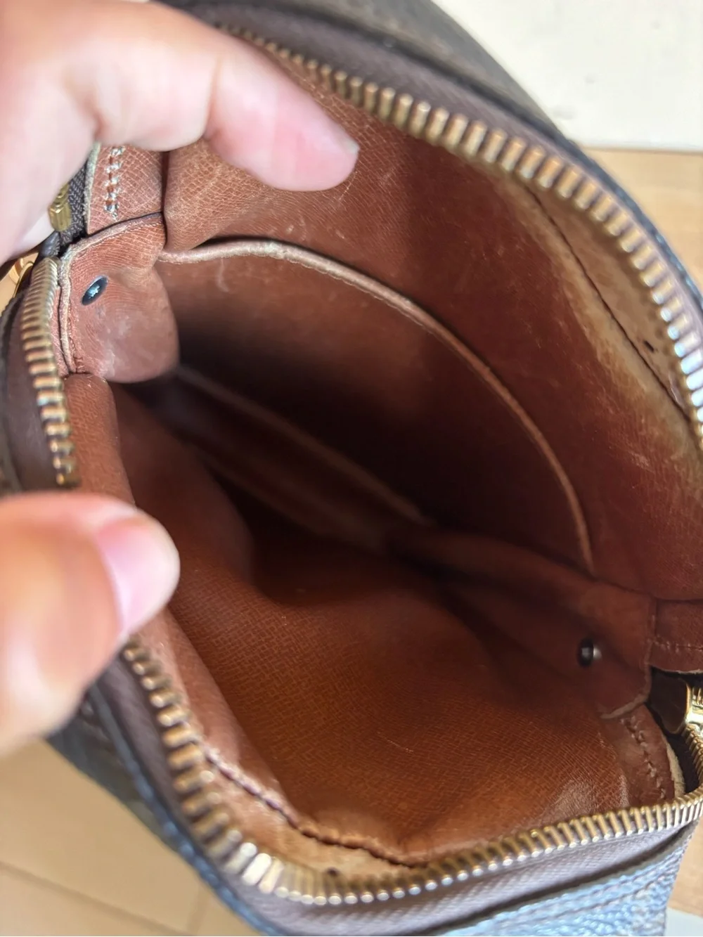 Authentic Louis Vuitton monogram crossbody